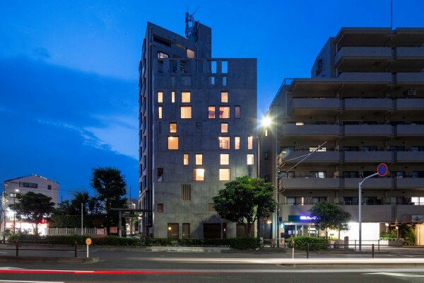 Restaurant und Wohnungen von Florian Busch Architects
