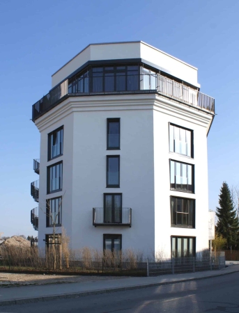 Hotel im umgebauten Bunker, Mnchen-Allach 2014