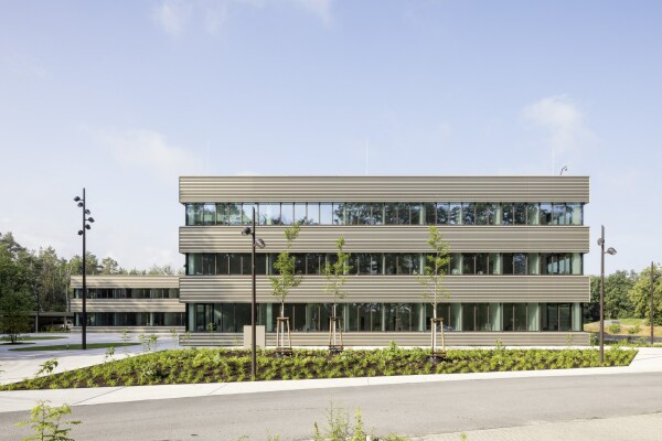 Institutsgebude in Potsdam von TRU Architekten