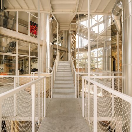 Umbau von Julian Breinersdorfer Architekten in Lissabon