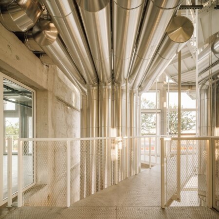 Umbau von Julian Breinersdorfer Architekten in Lissabon