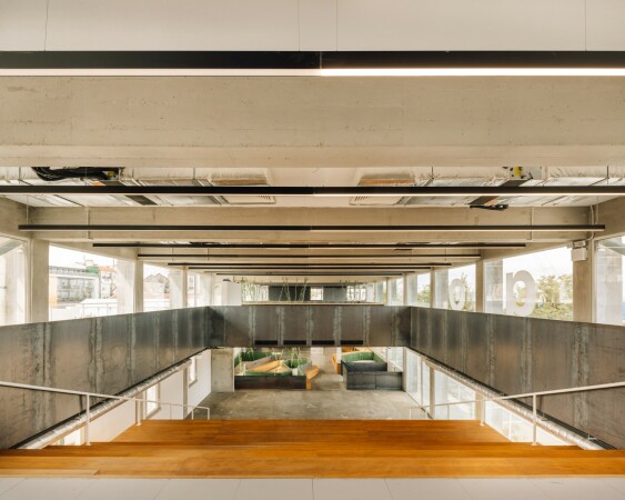 Umbau von Julian Breinersdorfer Architekten in Lissabon