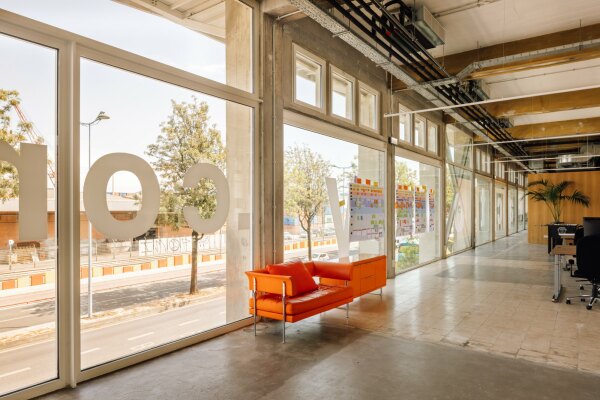 Umbau von Julian Breinersdorfer Architekten in Lissabon