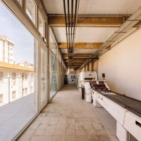 Umbau von Julian Breinersdorfer Architekten in Lissabon