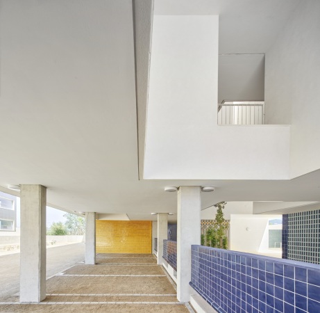 Sozialwohnungsbau auf Ibiza von RipollTizon