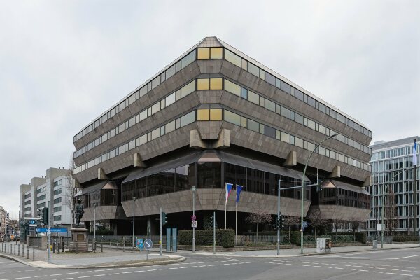 Tschechische Botschaft von Vera und Vladimir Machonin, 197478