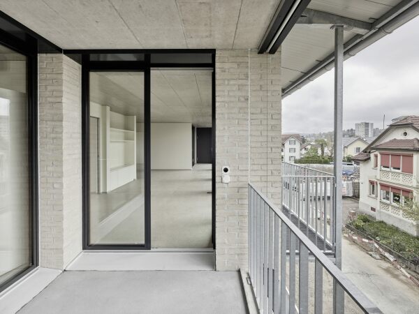 Wohnhaus im Aargau von Tschudin Urech Bolt Architekten