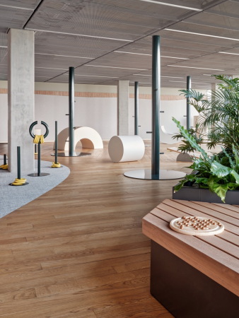 Connector von Studio Modijefsky