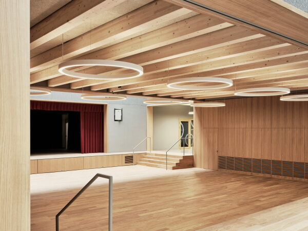 Schulhaus in Weinfelden von Isler Gysel Architekten