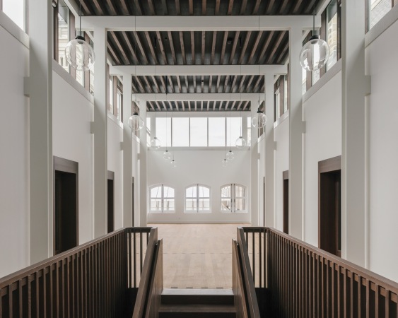 Rathausumbau in Antwerpen von HUB