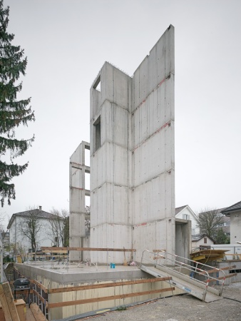Mehrfamilienhaus in Zrich von Graser Troxler Architekten