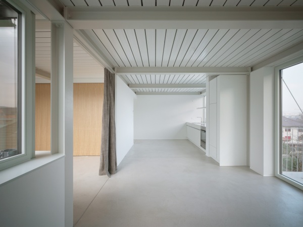 Mehrfamilienhaus in Zürich von Graser Troxler Architekten