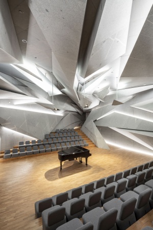 Peter Haimerl . Architektur (Mnchen), Internationale Musikbegegnungssttte Haus Marteau in Lichtenberg