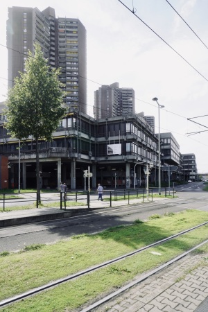 Abriss und Neubau der Berufsschulen (1978/79) der Neckaruferbebauung von Karl Schmucker und Werner Kaltenborn sind angedacht.