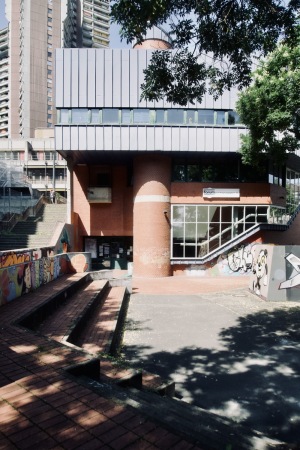 Forum Jugendkulturzentrum (1978) von der Architektengruppe Weber, von Wrangel, Volz und Schwenk