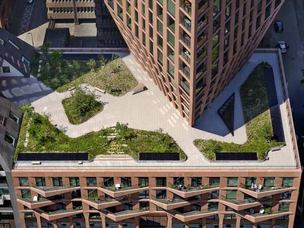 Wohnhochhaus in Rotterdam von Barcode Architects