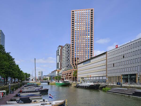 Wohnhochhaus in Rotterdam von Barcode Architects