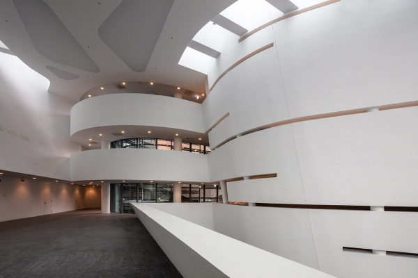 Brokomplex bei Mailand von Morphosis