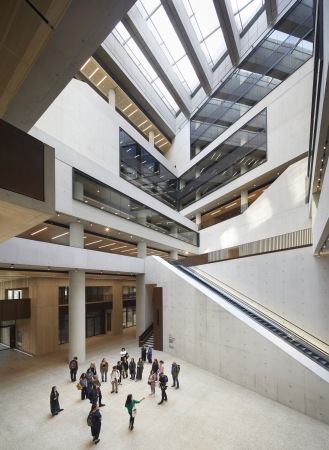 Fakultätsgebäude in London von Stanton Williams