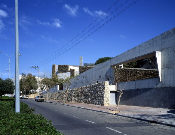 1998: Palmach Museum of History in Tel Aviv, gemeinsamer Entwurf mit Rafi Segal