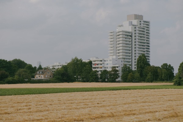 Wohnungsumbau in Kln von Demo Working Group