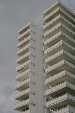 Wohnungsumbau in Kln von Demo Working Group