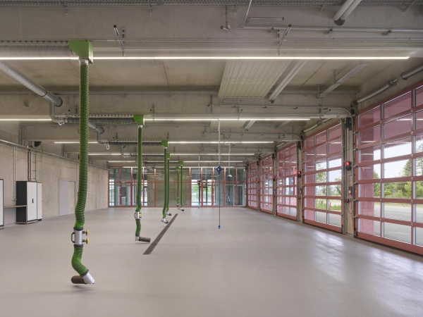 Feuerwehr und Kita in Waldshut-Tiengen von bchlemeid architekten