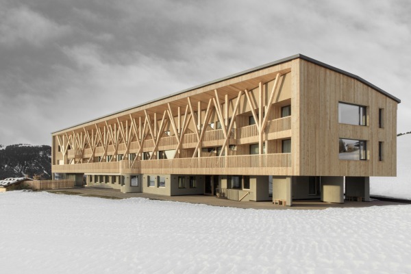 Hotel auf der Seiser Alm in Sdtirol von MoDus Architects