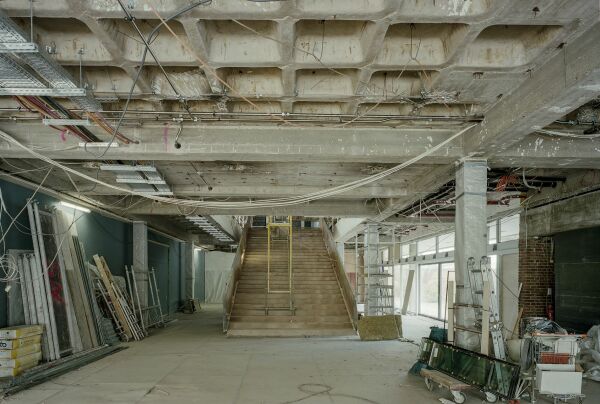 Haupttreppe der Akademie der Knste Hanseatenweg whrend der Sanierung durch Brenne Architekten