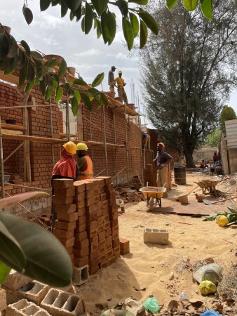 Baustellenbesuch beim Goethe-Institut in Dakar