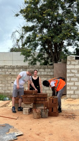 Baustellenbesuch beim Goethe-Institut in Dakar
