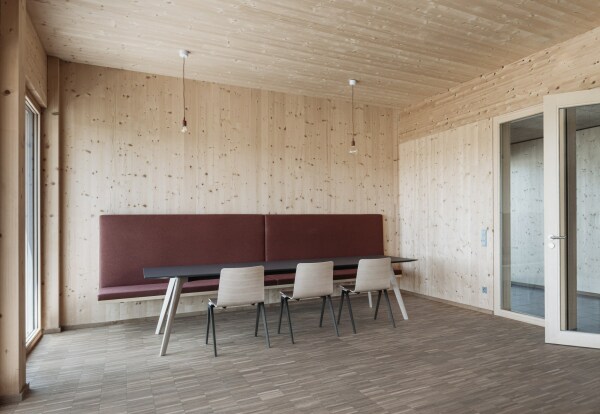 Holzbauten von LP architektur in Seekirchen am Wallersee