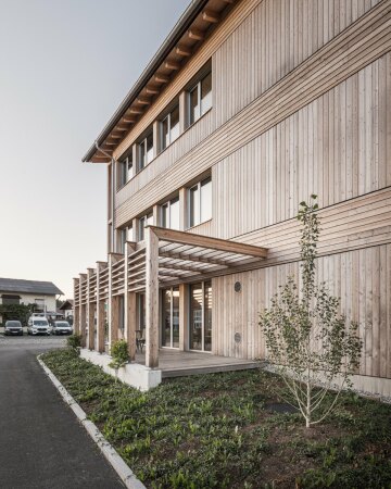 Holzbauten von LP architektur in Seekirchen am Wallersee