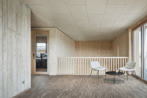 Holzbauten von LP architektur in Seekirchen am Wallersee