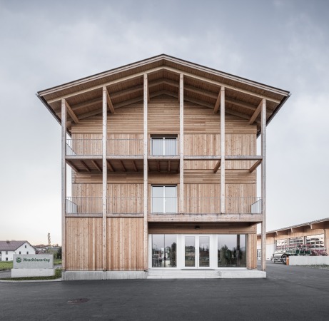 Holzbauten von LP architektur in Seekirchen am Wallersee