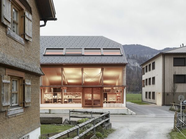 Nominiert: Revitalisierung Kriechere 70 in Bezau von Innauer Matt Architekten. Bauherrschaft: Baugruppe Kriechere 70