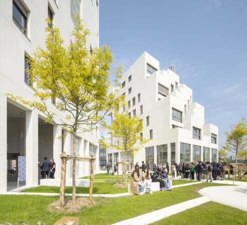 Wohnensemble in Ivry-sur-Seine von BOB361