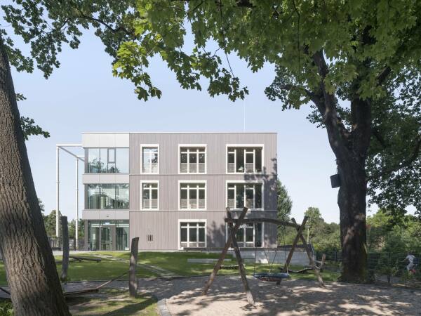 Schule in Berlin von Bge Lindner K2 Architekten