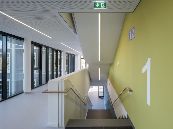 Schule in Berlin von Bge Lindner K2 Architekten