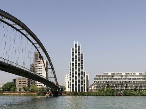 Wohnhochhaus in Huningue von Pietri Architectes