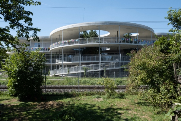 Schulhaus Wallr�ti in Winterthur von Schneider Studer Primas