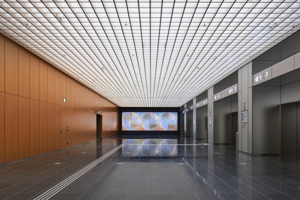 B�ro- und Gesch�ftshochhaus von OMA in Tokio