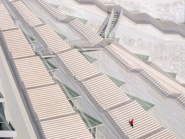 Kulturzentrum von MVRDV in Tirana