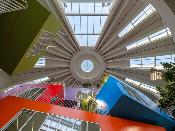 Kulturzentrum von MVRDV in Tirana