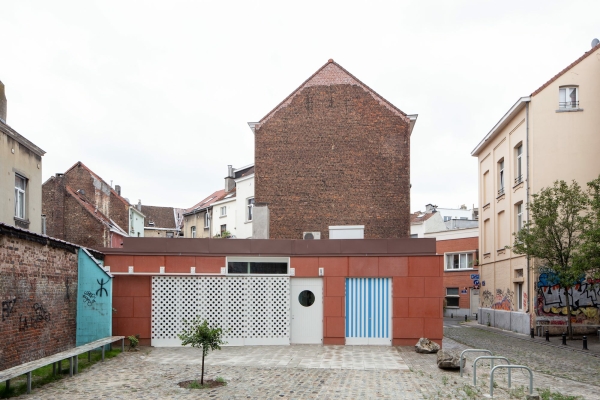 Anbau des Jugendzentrums Malibran in Elsene von Carton123 Architecten