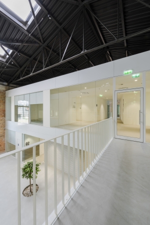 Amtsgebude in Zagreb von MORE arhitekture