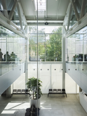 Amtsgeb�ude in Zagreb von MORE arhitekture