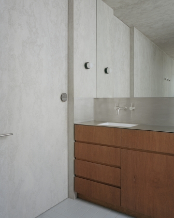 Wohnhaus in Mossy Point von Edition Office