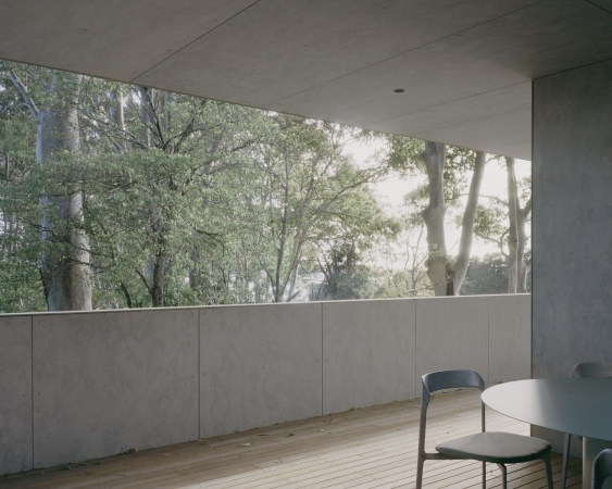 Wohnhaus in Mossy Point von Edition Office