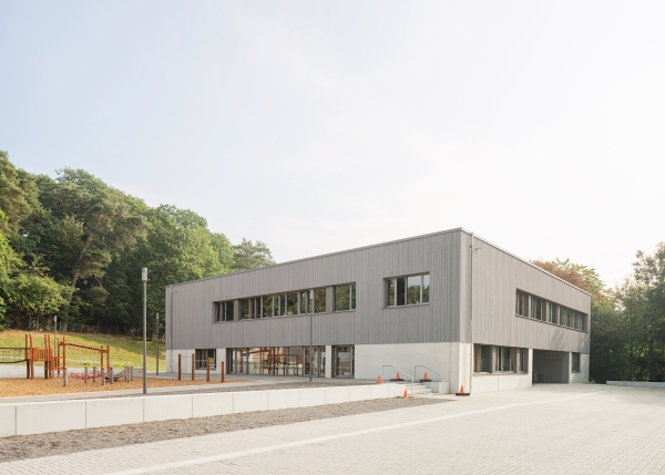 Schule in Aachen-Preuswald von New Architekten